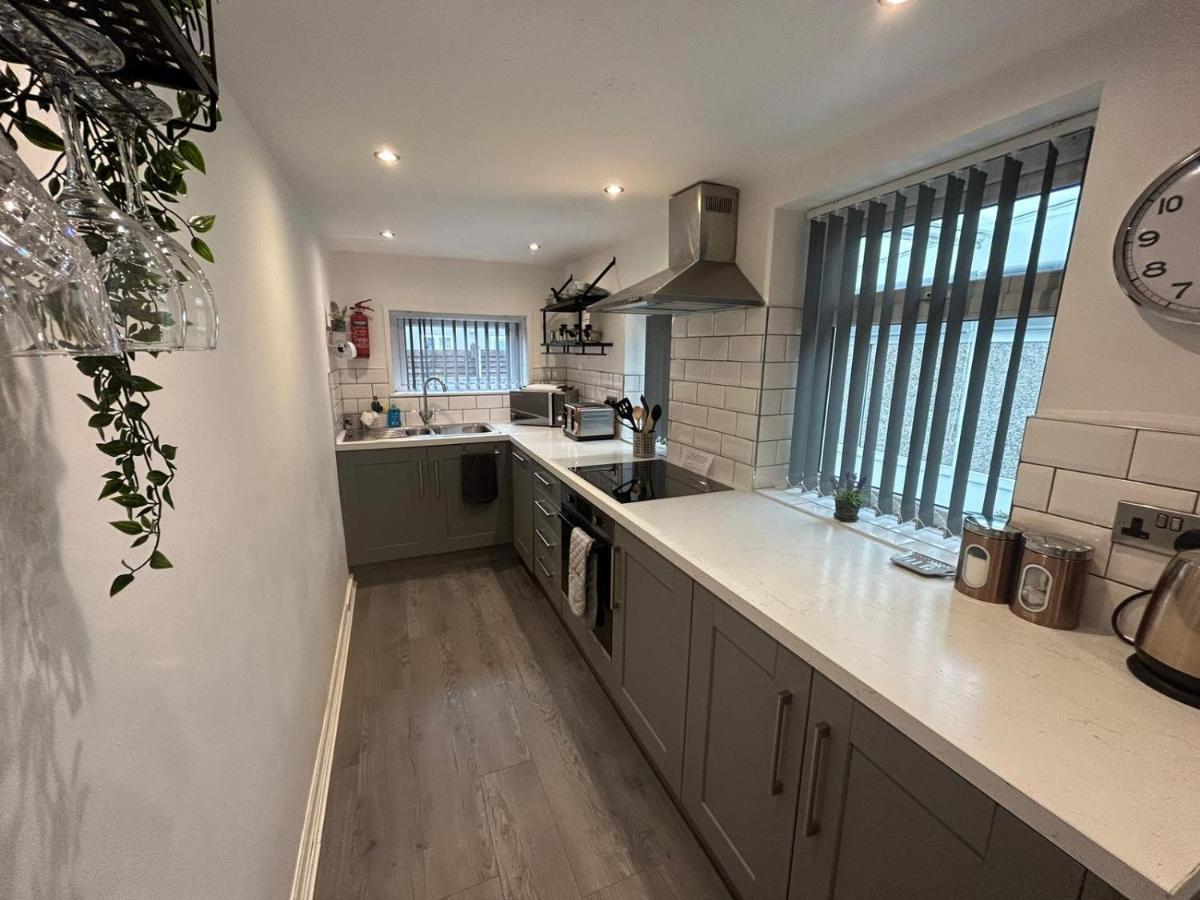 The Bungalow, Thornton-Cleveleys Villa Luaran gambar