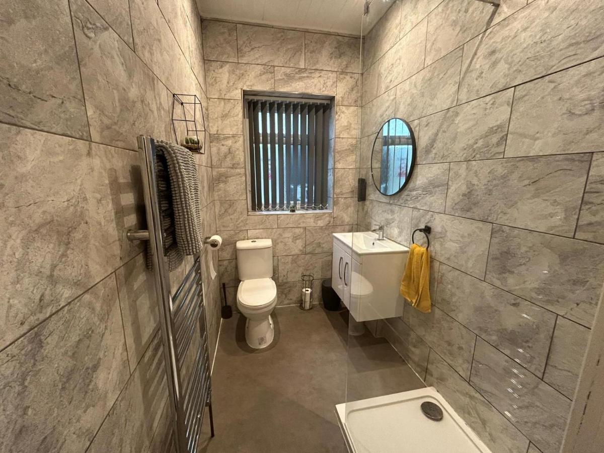 The Bungalow, Thornton-Cleveleys Villa Luaran gambar