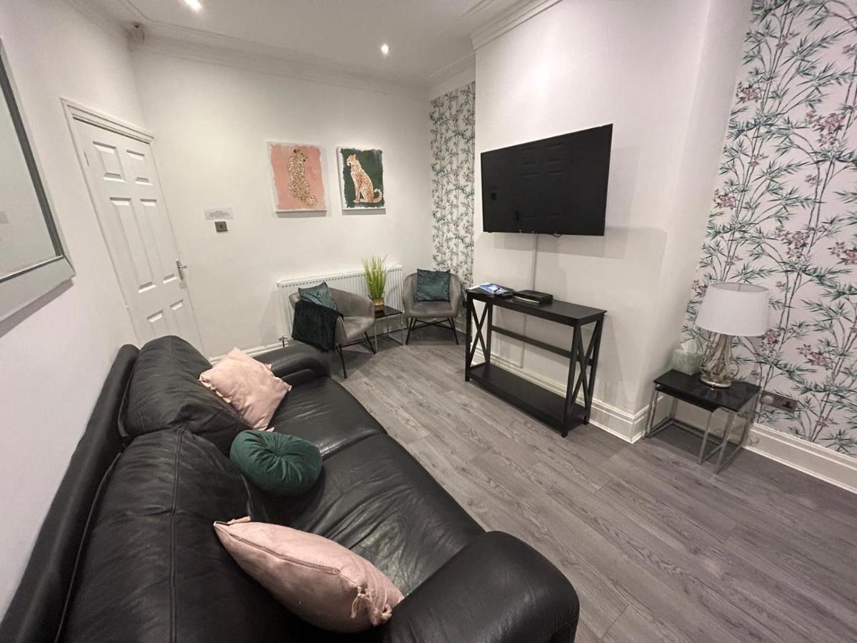 The Bungalow, Thornton-Cleveleys Villa Luaran gambar